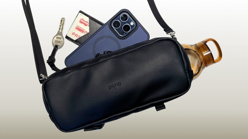 ボトル・傘も入る！4つのポケットで見かけ以上の収納力と実用性！多